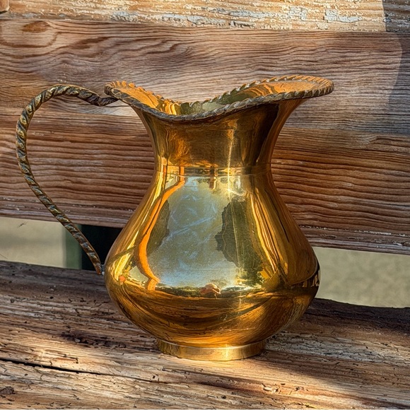 VINTAGE Brass Vase Jug Twisted Handle - Picture 2 of 4